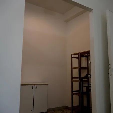 Eur Laurentina Vacation *