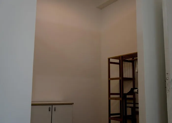 Eur Laurentina Vacation *